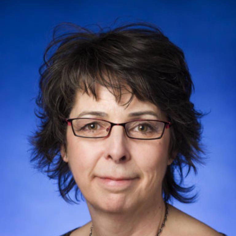  Beth Campbell 